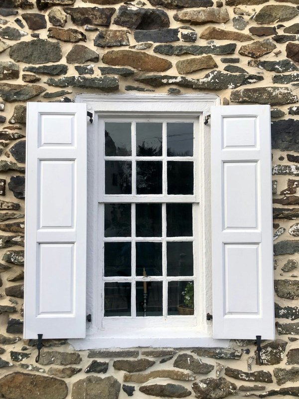 Achetez vos volets maison sur mesure en pvc et aluminium